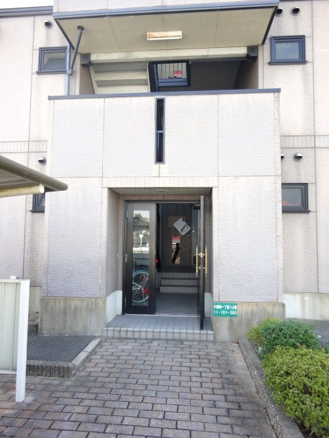 パークヒル小森野【キャッシュバック対象物件】のエントランス|エントランスです