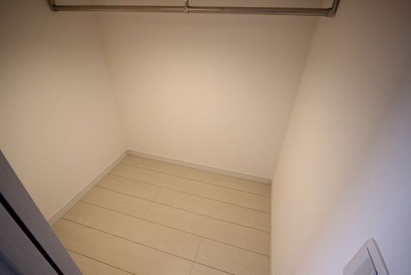 CB鳥栖シエント【キャッシュバック対象】の設備|大きなスペースがあり、収納には困りません