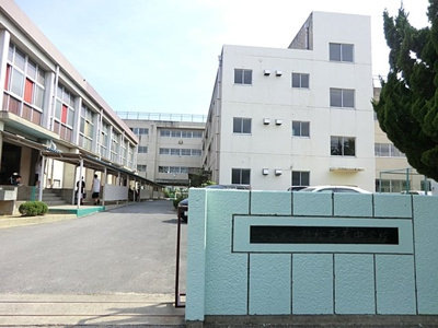 中学校