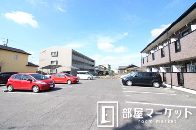 【駐車場】 | エクセレンス浄水