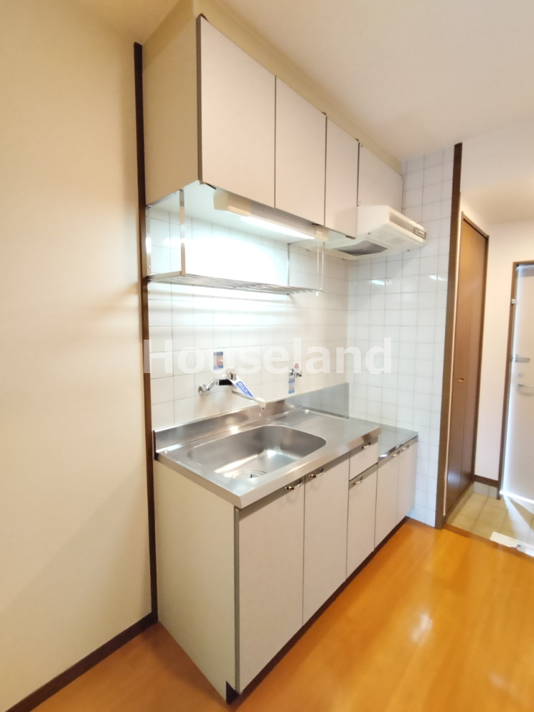 フジパレスフクシマのキッチン|コンパクトなキッチンで掃除もラクラク