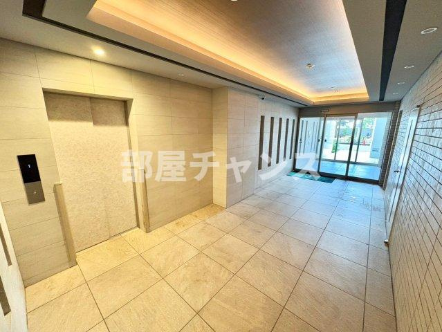 パークゲート栄白川のロビー