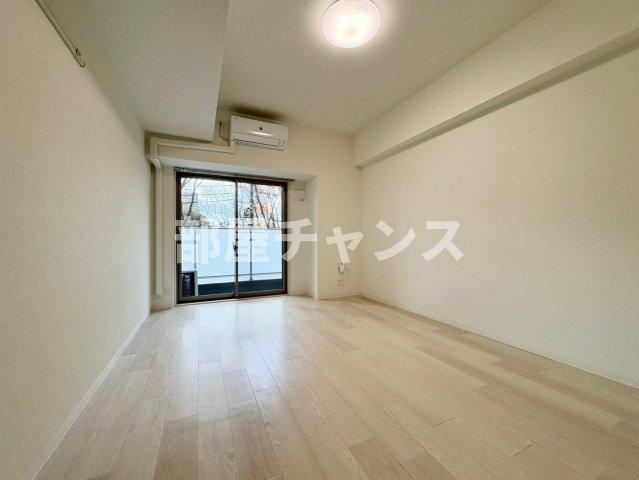 パークゲート栄白川の居間・リビング