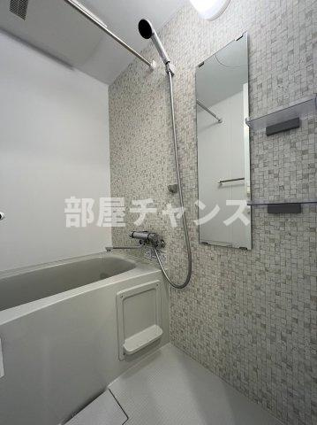 ディアレイシャス東別院の浴室