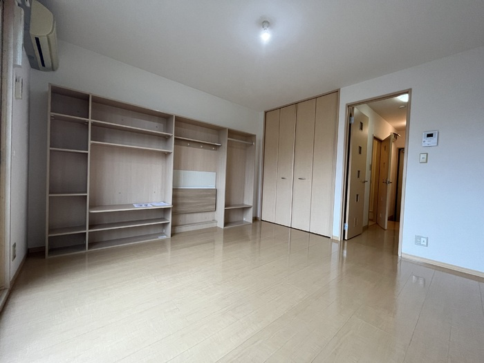 ヴェルドミールの居間・リビング