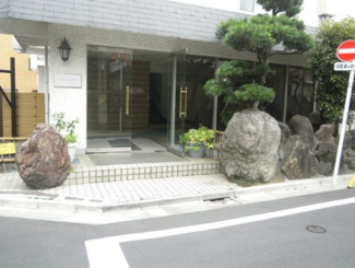【エントランス】