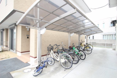 【その他共用部分】 | グレイスホーム B棟 | 駐輪場