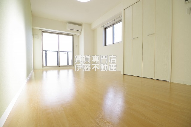 セントフィオーレ上名古屋の洋室