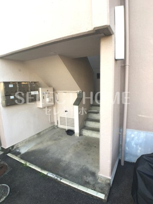 【エントランス】 | サンライフたつき | 建物の内部です