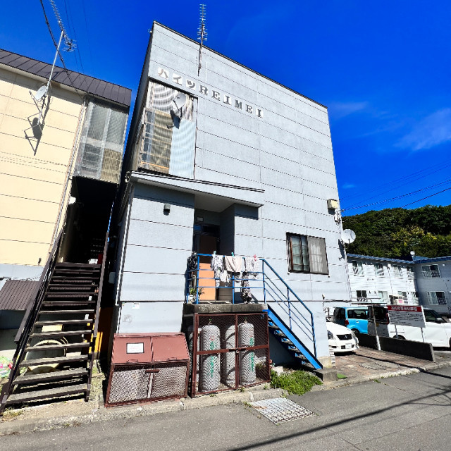 ハイツレイメイの外観