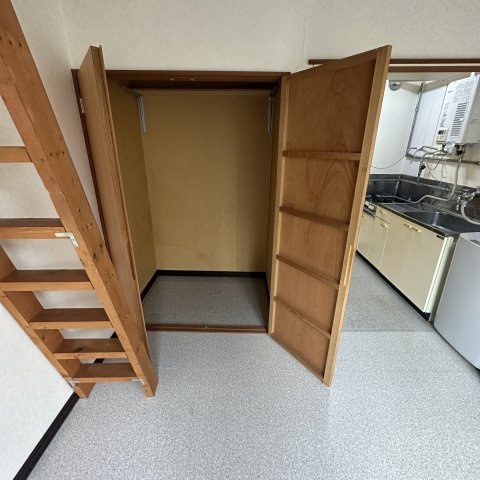 ハイツレイメイの収納