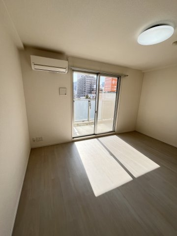 大阪市城東区野江１丁目の賃貸マンションの寝室