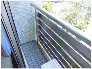 レオパレスミント千里のバルコニー|同型タイプ