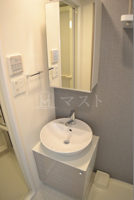 大阪市東成区東小橋２丁目の賃貸マンションの洗面所