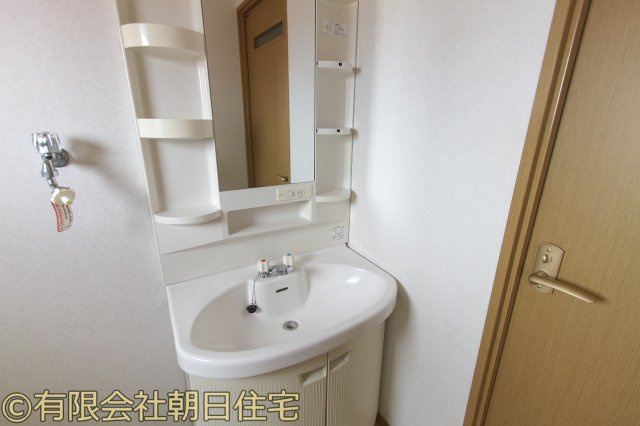オークハイム広の独立洗面台