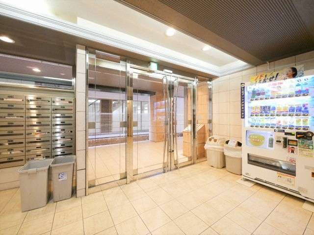 ドミール江戸堀のロビー