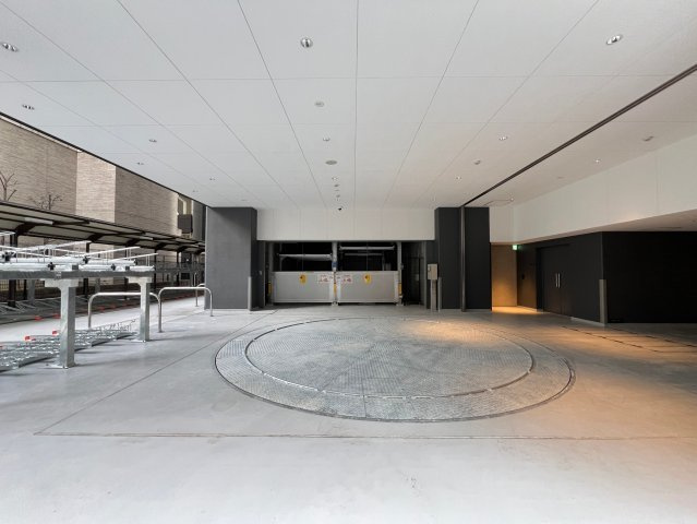 ルフォンプログレ堺筋本町タワーレジデンスの駐車場