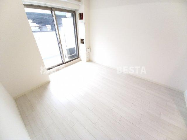 アドバンス神戸レイソレの和室