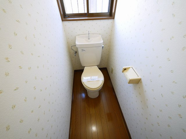 サクラホーム紀寺のトイレ|清潔感のあるトイレです