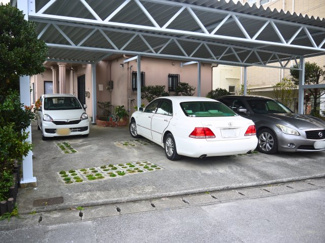【駐車場】