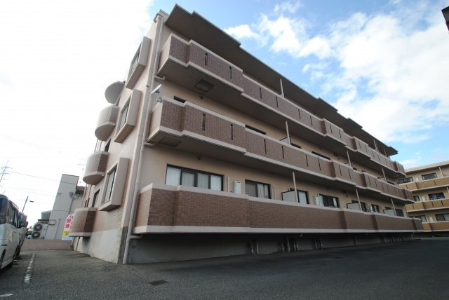 カーサあんとく壱番館