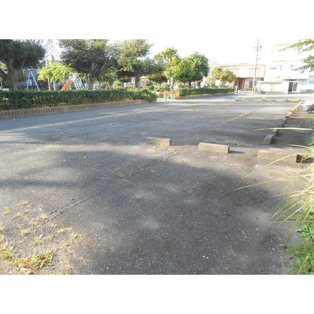 岐阜市道三町の駐車場の外観