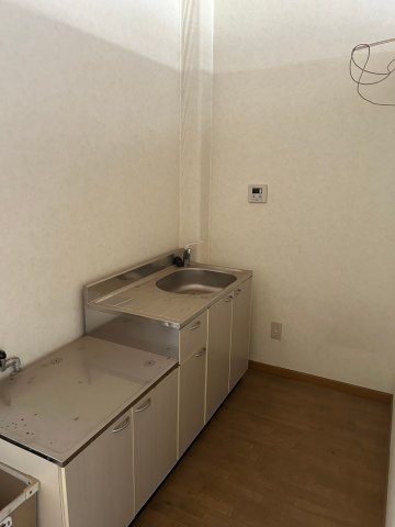世良田町貸店舗のキッチン