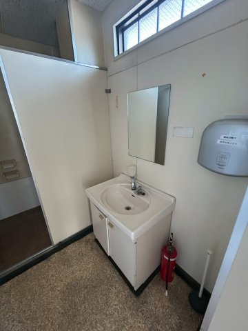 世良田町貸店舗のトイレ