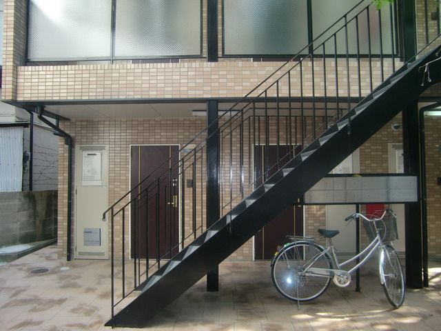 ハイツイフのエントランス