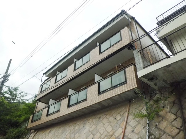 ハイツイフの外観