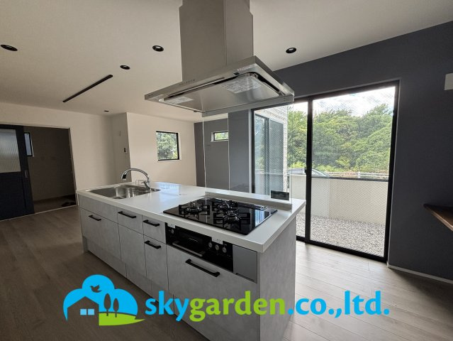 秦野市羽根　中古戸建のキッチン