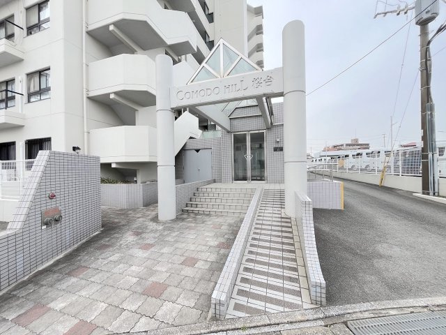 コモドヒル桜台のエントランス