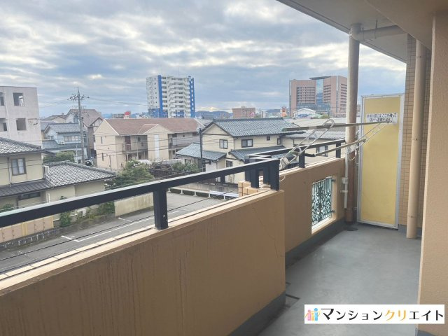 ロアール円山のバルコニー