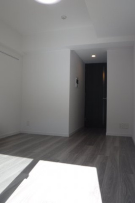 【寝室】 | アルコバレーノ武蔵小杉 | 反転タイプのお部屋の参考写真です。