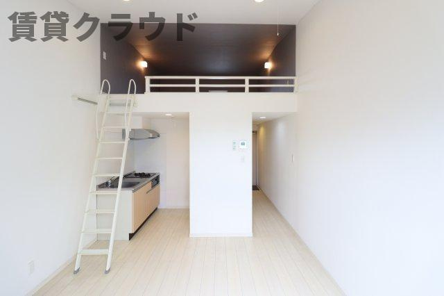 Escada SOGA（エスカーダソガ）の居間・リビング|1人暮らしにピッタリのお部屋です♪