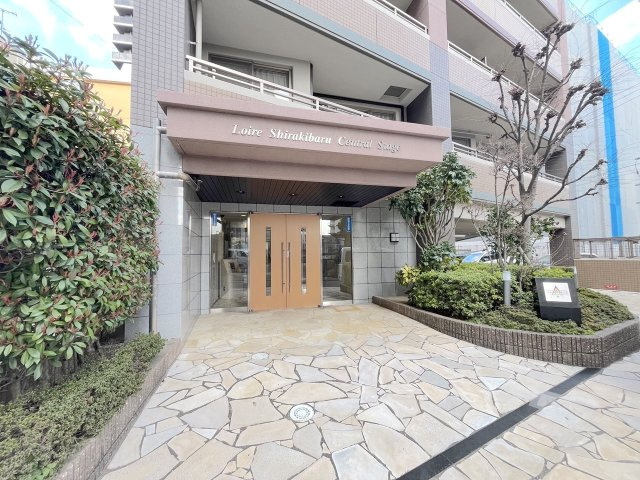 ロワール白木原セントラルステージのエントランス