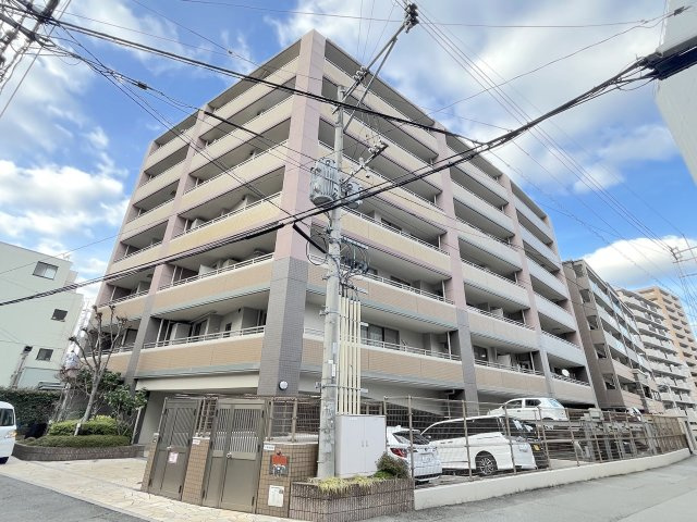 ロワール白木原セントラルステージの外観