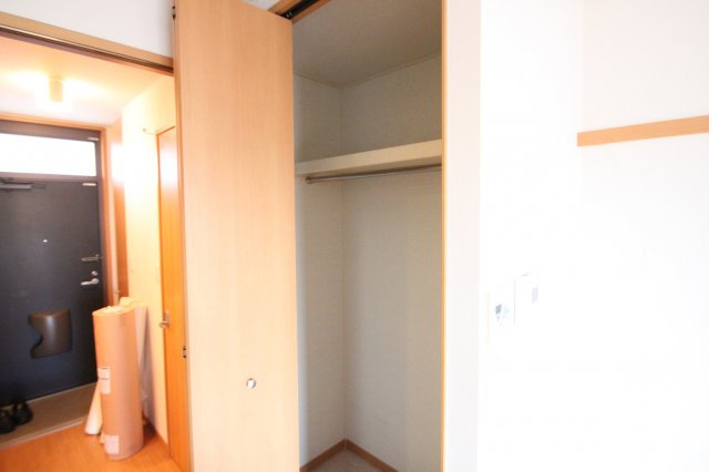 メゾンドゥ長瀬Ⅱの収納