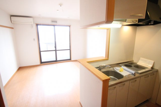 メゾンドゥ長瀬Ⅱのキッチン