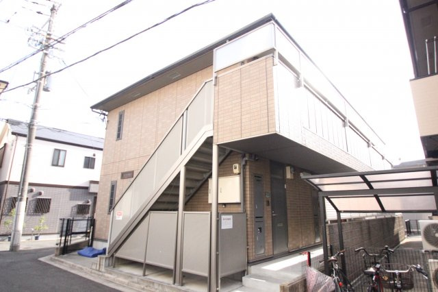 メゾンドゥ長瀬Ⅱの外観