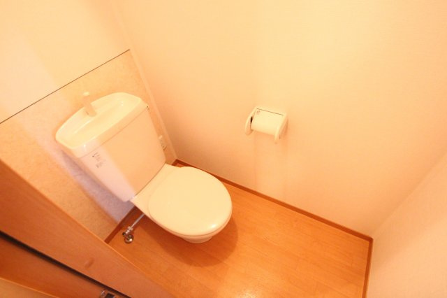 メゾンドゥ長瀬Ⅱのトイレ