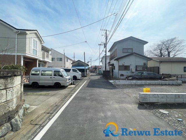 新築戸建　高座郡寒川町田端の前面道路含む現地写真