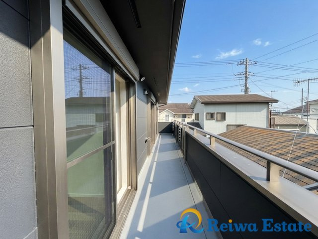 新築戸建　高座郡寒川町田端のバルコニー