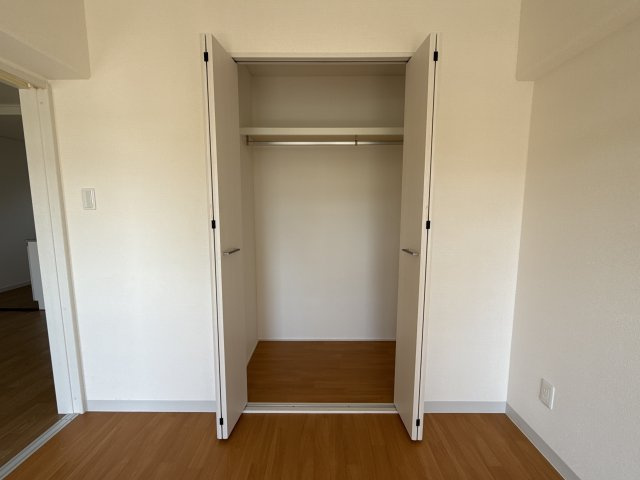 ルネ東辻井の収納