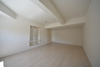 【洋室】 | アトラクティ高宮 | 別号室の写真になります。現況優先。