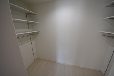 【収納】 | アトラクティ高宮 | 別号室の写真になります。現況優先。