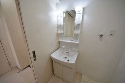 【独立洗面台】 | アトラクティ高宮 | 別号室の写真になります。現況優先。