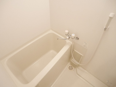 【浴室】 | Village大楠 | 別号室の写真になります。現況優先。