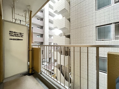 【バルコニー】 | 第7共立ビル | 別号室の写真になります。現況優先。
