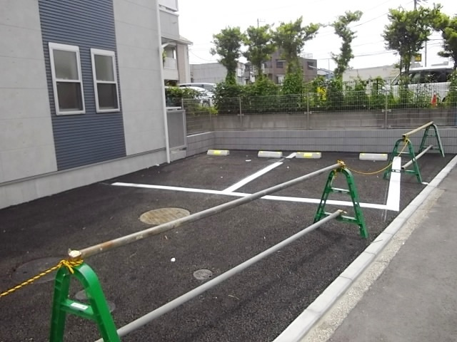 リブリ・il cieloの駐車場